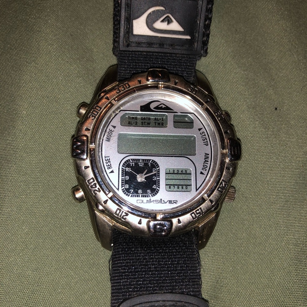Old school quicksilver 🏄 watch